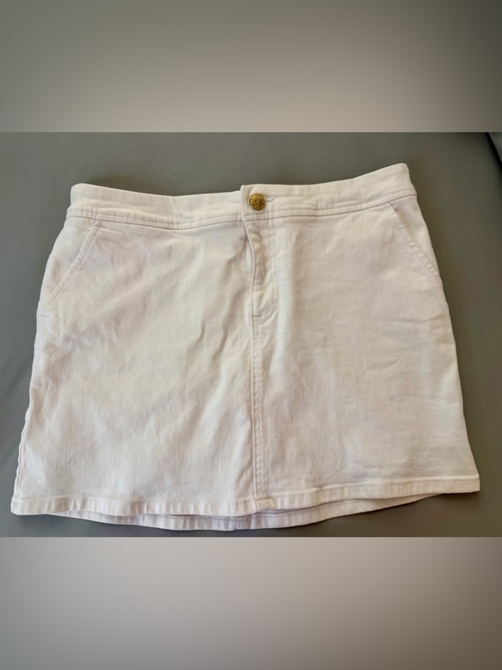 Lilly Pulitzer White Denim Skort size 8